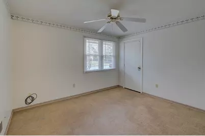 56 Burnside Dr, Swansea, MA 02777 - Photo 12