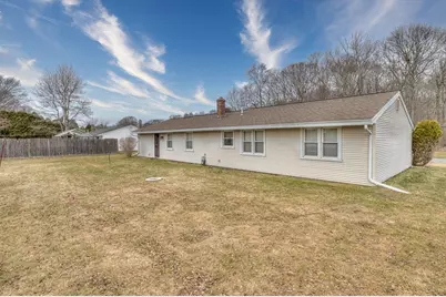 56 Burnside Dr, Swansea, MA 02777 - Photo 26