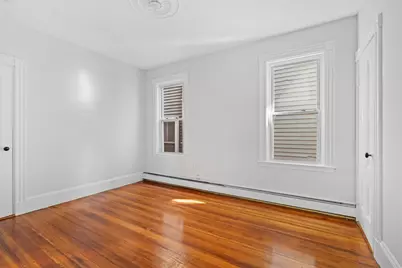 401 E 7th Street #1, Boston, MA 02127 - Photo 16