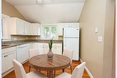 50 Front St #50, Braintree, MA 02184 - Photo 2