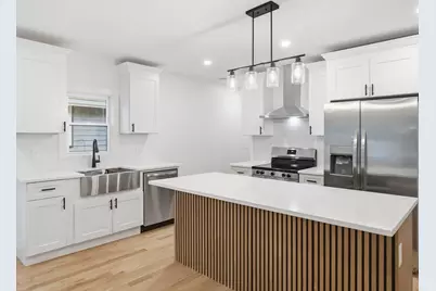 23 Murray Hill Rd, Medford, MA 02155 - Photo 6