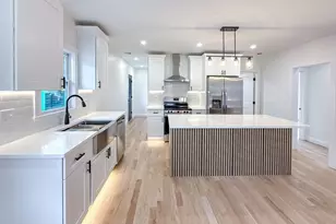 23 Murray Hill Rd, Medford, MA 02155 - Photo 2