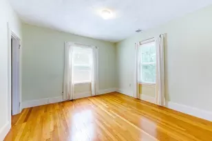 21 Robertson St, Quincy, MA 02169 - Photo 20