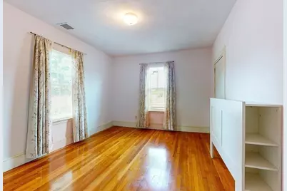 21 Robertson St, Quincy, MA 02169 - Photo 22