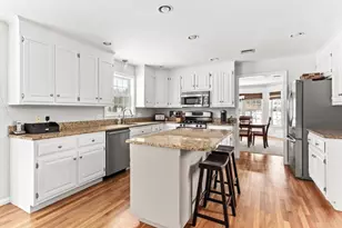 18 Northern Spy Rd, Franklin, MA 02038 - Photo 2