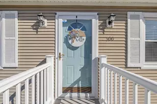 100 Evergreen Dr, Swansea, MA 02777 - Photo 4