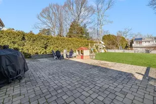 100 Evergreen Dr, Swansea, MA 02777 - Photo 34