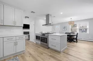 100 Evergreen Dr, Swansea, MA 02777 - Photo 6