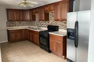 930 Lakeview, Lowell, MA 01850 - Photo 10