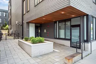 525 E 1st St, Boston, MA 02127 - Photo 20