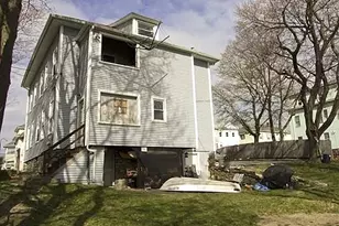 56 Plantation St, Worcester, MA 01604 - Photo 4