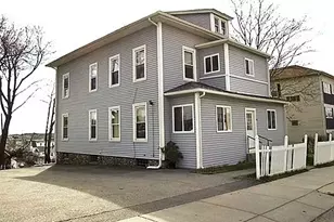 56 Plantation St, Worcester, MA 01604 - Photo 1