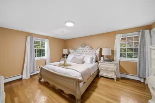 24 Juniper Dr, Saugus, MA 01906 - Photo 12