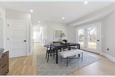 723 Wilbur Ave, Swansea, MA 02777 - Photo 6