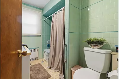 345 Gardner St, New Bedford, MA 02740 - Photo 26