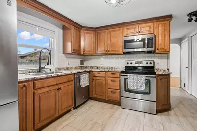 119 Acrebrook Rd, Springfield, MA 01129 - Photo 8