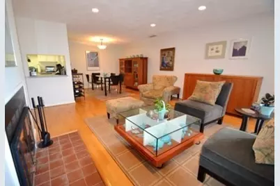 1600 Massachusetts Avenue #503, Cambridge, MA 02138 - Photo 4