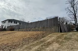 46 W Fountain St, Milford, MA 01757 - Photo 20