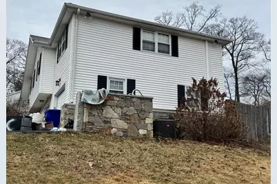 46 W Fountain St, Milford, MA 01757 - Photo 14