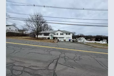 46 W Fountain St, Milford, MA 01757 - Photo 4