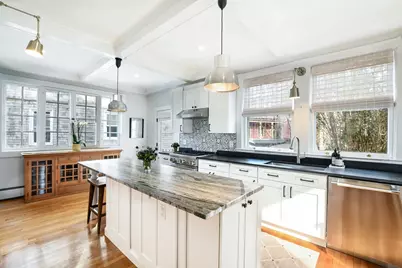 6 Clinton Pl, New Bedford, MA 02740 - Photo 22