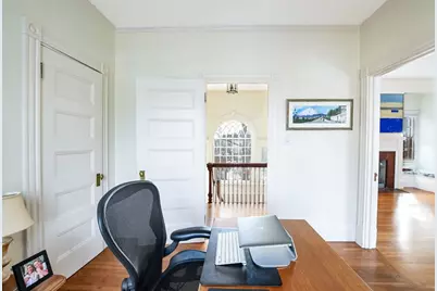 6 Clinton Pl, New Bedford, MA 02740 - Photo 32