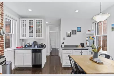 73 Revere St #4, Boston, MA 02114 - Photo 8