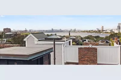 73 Revere St #4, Boston, MA 02114 - Photo 4