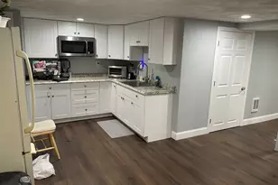 12 Heritage Ln, Saugus, MA 01906 - Photo 20