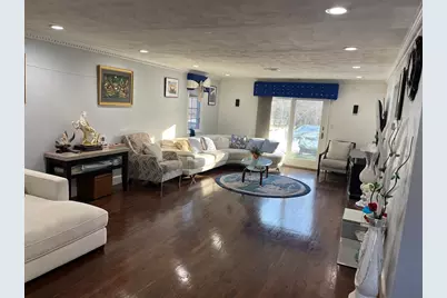 12 Heritage Ln, Saugus, MA 01906 - Photo 6