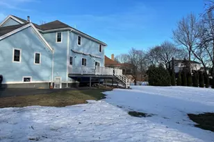 12 Heritage Ln, Saugus, MA 01906 - Photo 30
