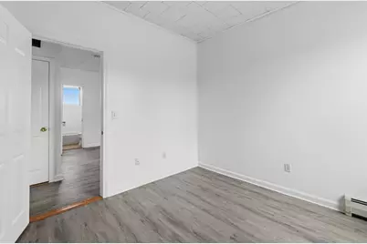 221 Beach St, Fall River, MA 02721 - Photo 12