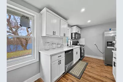 365-367 Water St, Springfield, MA 01151 - Photo 6