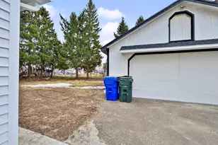 365-367 Water St, Springfield, MA 01151 - Photo 16