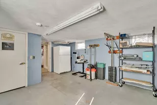 10 Bartlett Ave, Lexington, MA 02420 - Photo 38