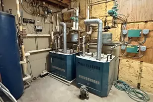 359 Lowell, Somerville, MA 02145 - Photo 16