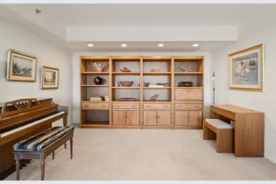 250 Hammond Pond Parkway #1111S, Newton, MA 02467 - Photo 4