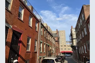 7 Johnny Ct #2, Boston, MA 02111 - Photo 8
