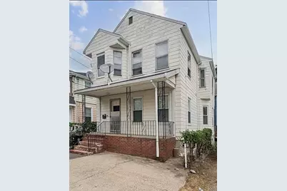 29 Lincoln St #2, Malden, MA 02148 - Photo 1