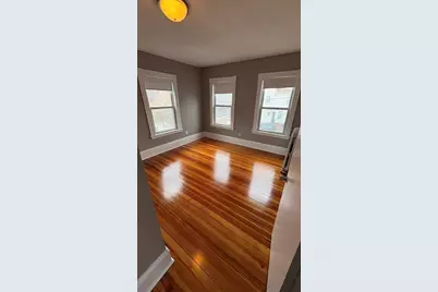 29 Lincoln St #2, Malden, MA 02148 - Photo 12