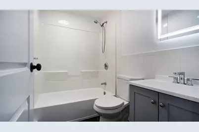 115 W Squantum St #203, Quincy, MA 02171 - Photo 4