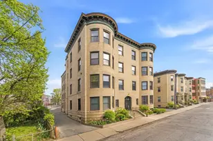 48 Kent St, Brookline, MA 02445 - Photo 22