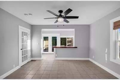 28 Currier Ave, Methuen, MA 01844 - Photo 10