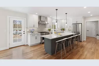 86 Adams Road, Tewksbury, MA 01876 - Photo 2