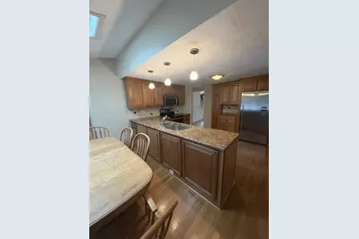 28 Myrtle, Norwood, MA 02062 - Photo 6