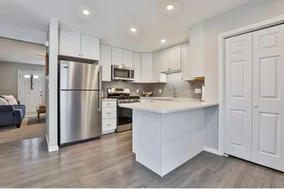 19 W Main St #12, Merrimac, MA 01860 - Photo 6