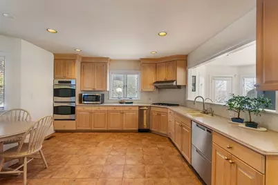 10 Redstone Lane, Marblehead, MA 01945 - Photo 16