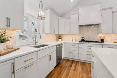 78 Wood Avenue, East Longmeadow, MA 01028 - Photo 2