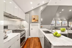 27 Salcombe St, Boston, MA 02125 - Photo 8