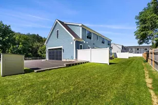 24 Primrose Ln, Ipswich, MA 01938 - Photo 8